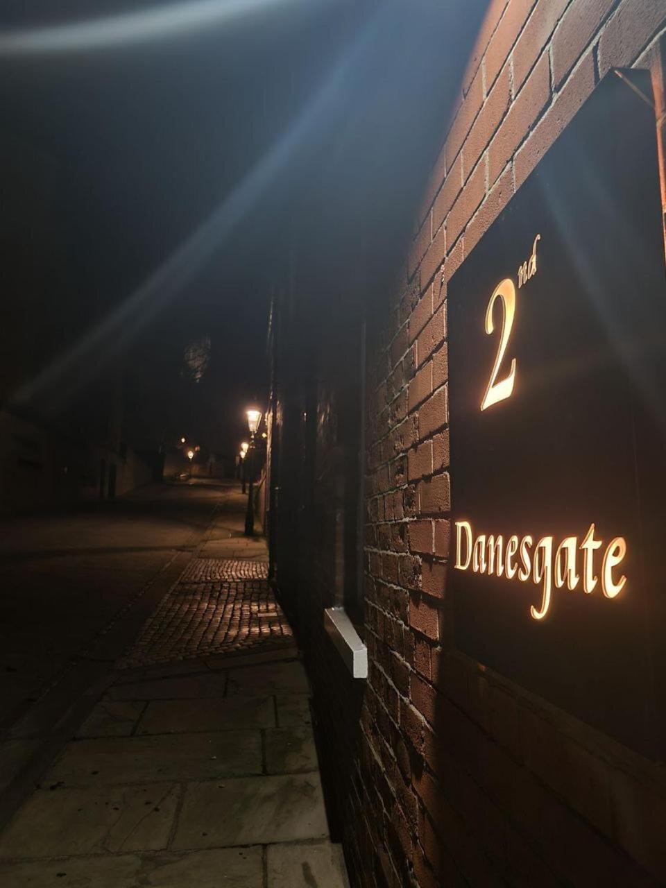 2 Danesgate Lincoln Exterior foto