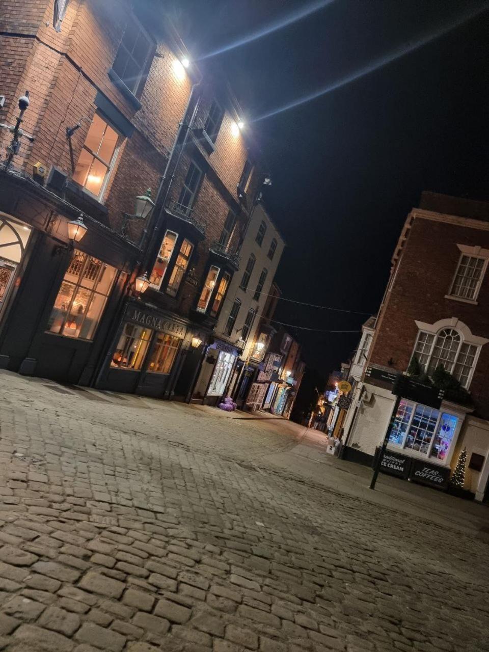 2 Danesgate Lincoln Exterior foto